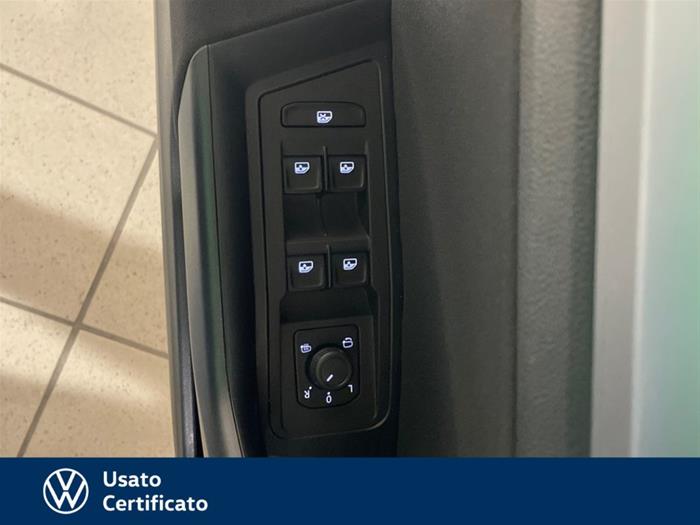 AutoVega - VOLKSWAGEN T-Roc | ID 29118