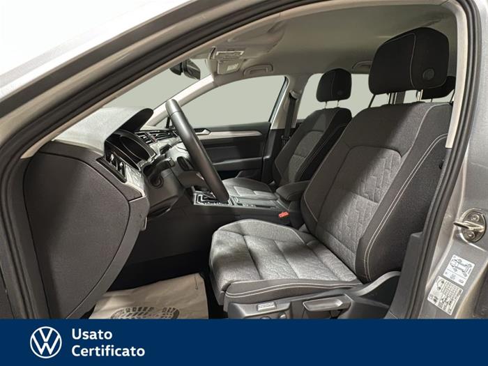 AutoVega - VOLKSWAGEN Passat Variant | ID 30458