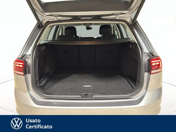 AutoVega - VOLKSWAGEN Passat Variant | ID 30458