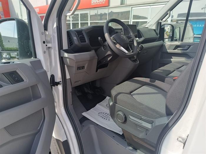 AutoVega - VOLKSWAGEN Crafter | ID 31472
