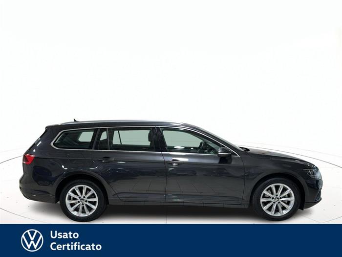 AutoVega - VOLKSWAGEN Passat Variant | ID 32651