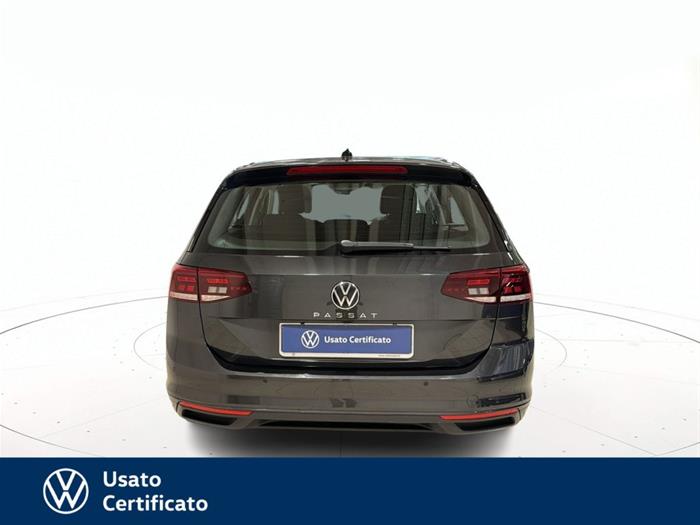 AutoVega - VOLKSWAGEN Passat Variant | ID 32651