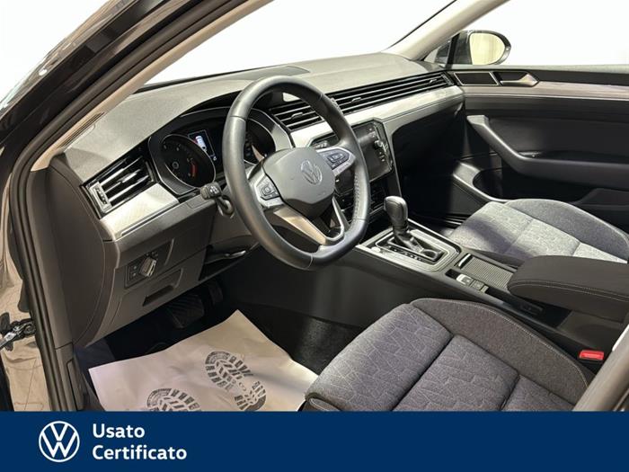 AutoVega - VOLKSWAGEN Passat Variant | ID 32651