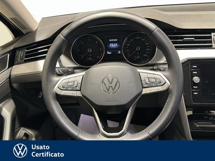 AutoVega - VOLKSWAGEN Passat Variant | ID 32651