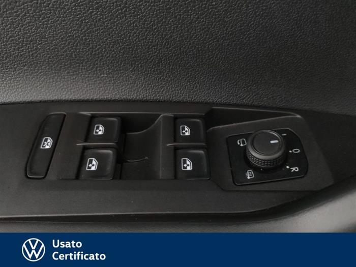 AutoVega - VOLKSWAGEN Polo | ID 32941