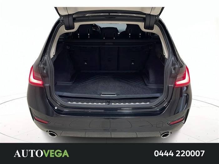 AutoVega - BMW 320 | ID 33791