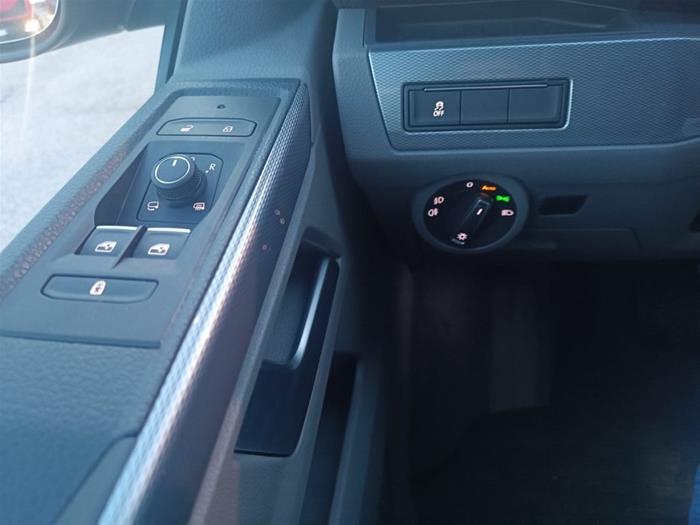 AutoVega - VOLKSWAGEN T6 | ID 33841