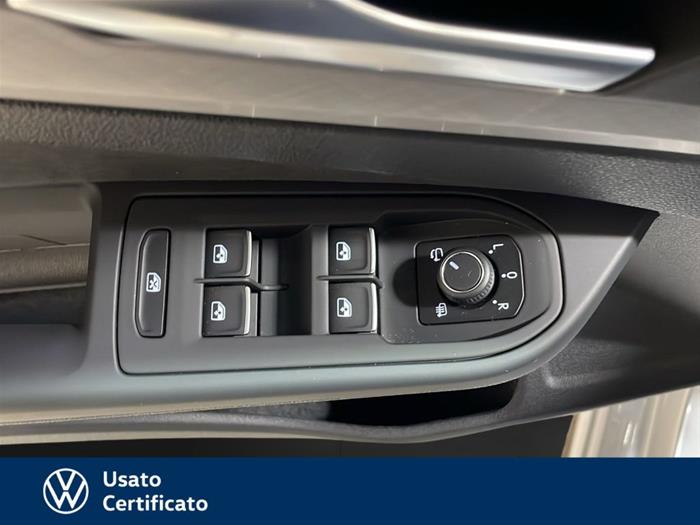AutoVega - VOLKSWAGEN Golf | ID 33876