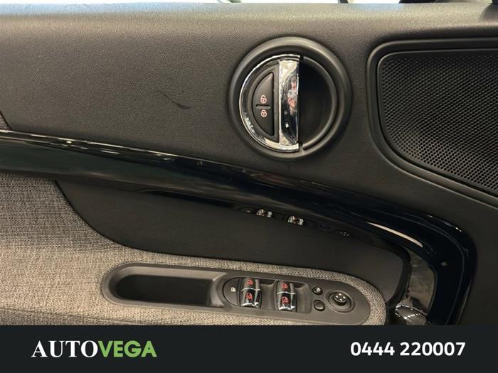 AutoVega - MINI Cooper SD | ID 33877