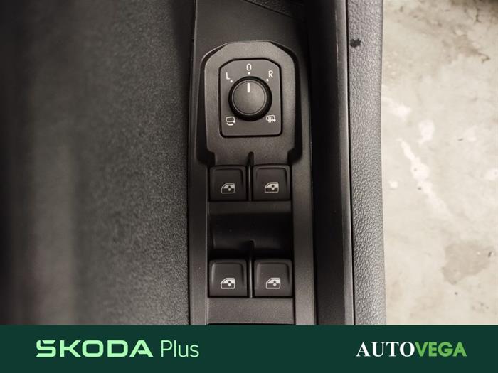 AutoVega - SKODA Karoq | ID 34013