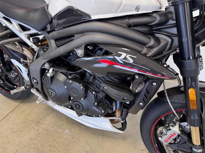 AutoVega - TRIUMPH Speed Triple RS | ID 34551
