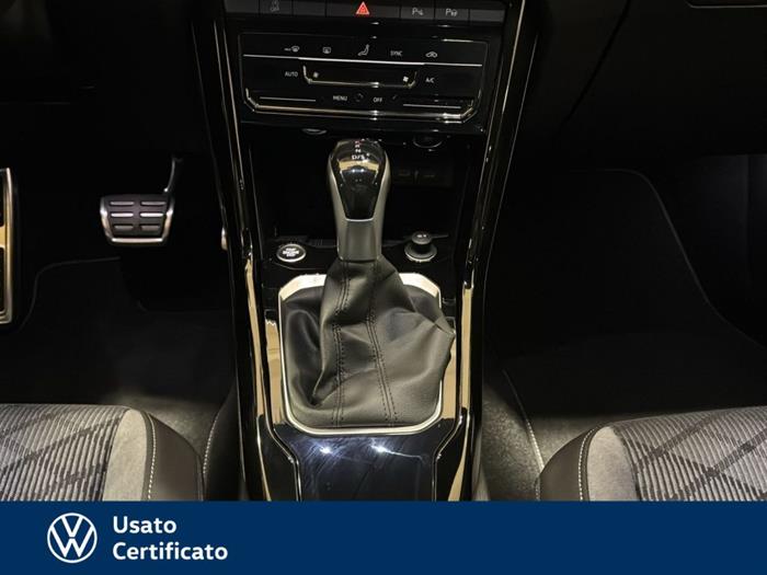 AutoVega - VOLKSWAGEN T-Roc | ID 34969