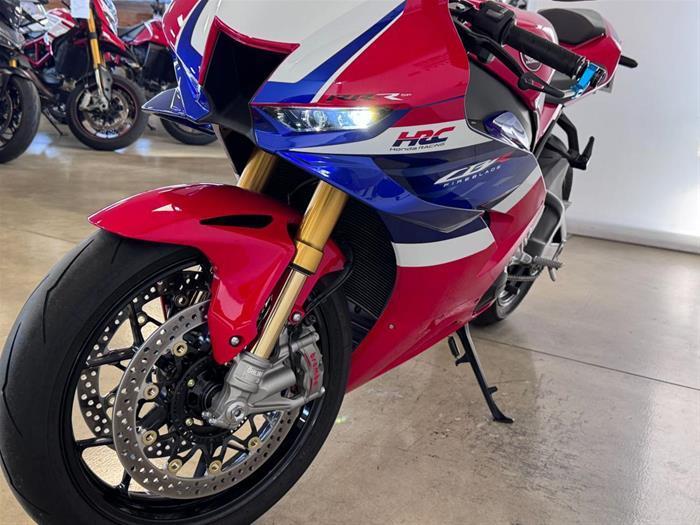 AutoVega - HONDA CBR 1000 RR | ID 35044