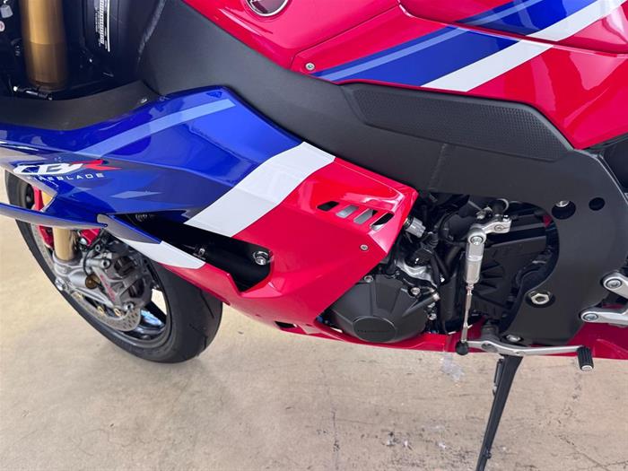 AutoVega - HONDA CBR 1000 RR | ID 35044