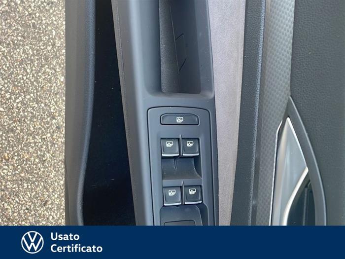 AutoVega - VOLKSWAGEN Golf Variant | ID 35341