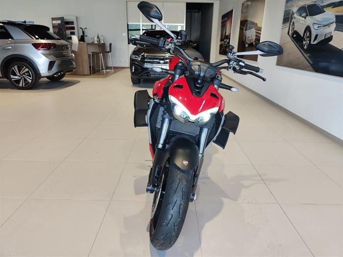 AutoVega - DUCATI Streetfighter | ID 35383