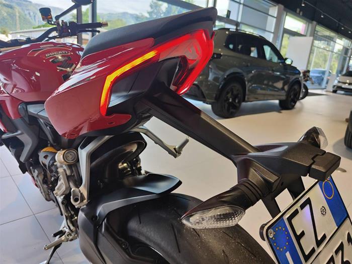 AutoVega - DUCATI Streetfighter | ID 35383