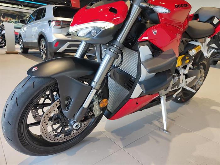 AutoVega - DUCATI Streetfighter | ID 35383