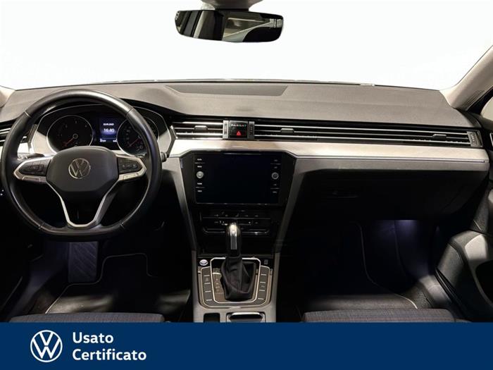 AutoVega - VOLKSWAGEN Passat Variant | ID 35800