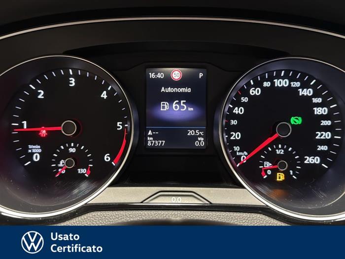 AutoVega - VOLKSWAGEN Passat Variant | ID 35800