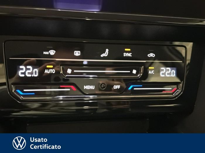 AutoVega - VOLKSWAGEN Passat Variant | ID 35800