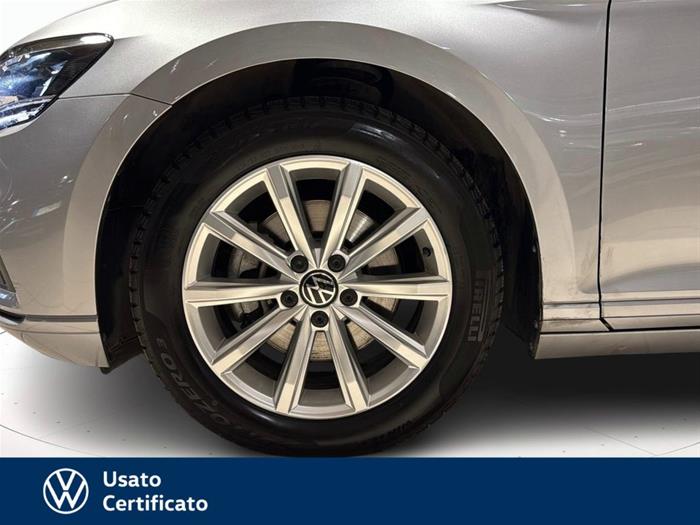 AutoVega - VOLKSWAGEN Passat Variant | ID 35800