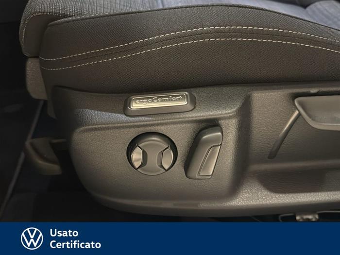 AutoVega - VOLKSWAGEN Passat Variant | ID 35800