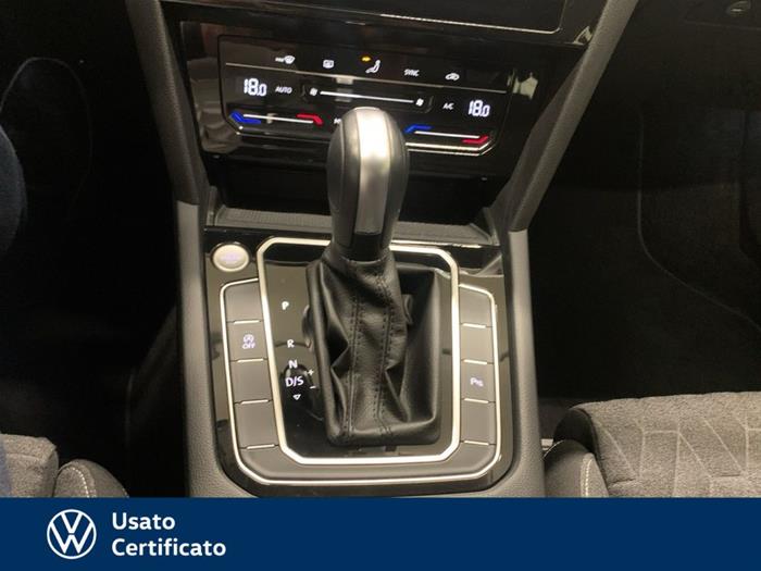AutoVega - VOLKSWAGEN Passat Variant | ID 35862