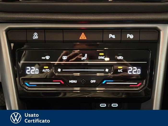 AutoVega - VOLKSWAGEN T-Roc | ID 35915