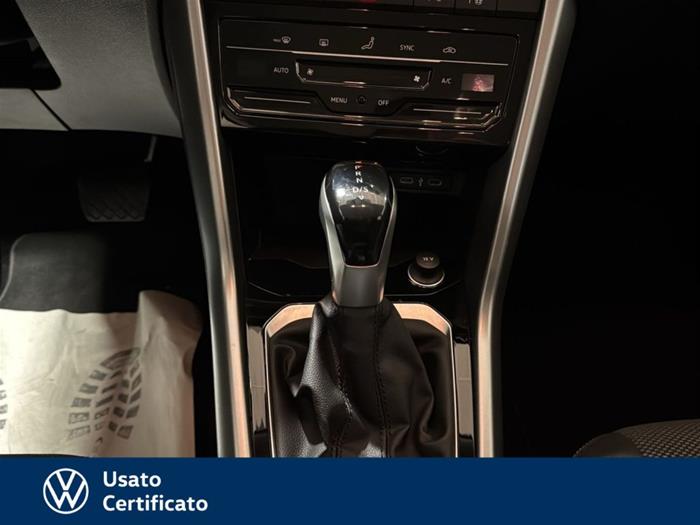 AutoVega - VOLKSWAGEN T-Roc | ID 35915