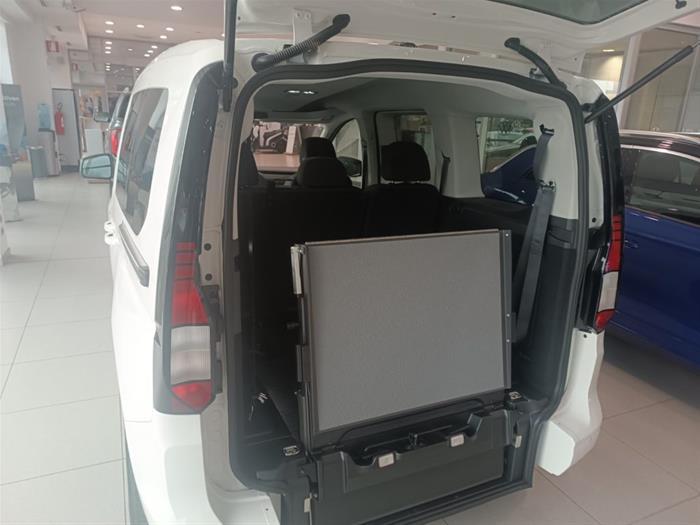 AutoVega - VOLKSWAGEN Caddy | ID 35940