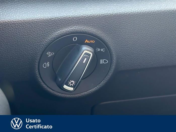 AutoVega - VOLKSWAGEN T-Roc | ID 35979