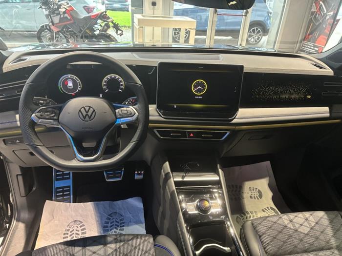 AutoVega - VOLKSWAGEN Tiguan | ID 35996