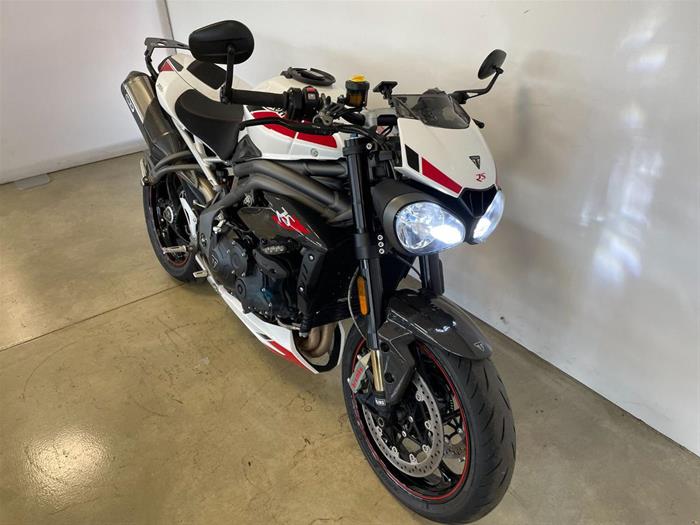 AutoVega - TRIUMPH Speed Triple RS | ID 36032