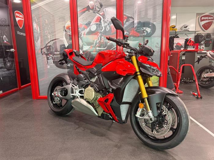 AutoVega - DUCATI Streetfighter | ID 36083