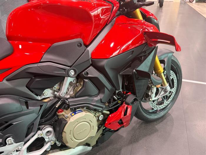 AutoVega - DUCATI Streetfighter | ID 36083