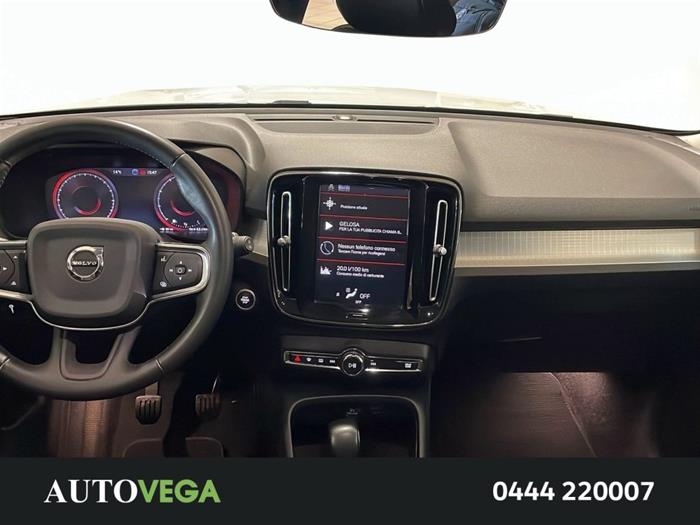 AutoVega - VOLVO XC40 | ID 36123