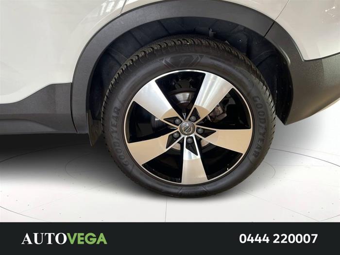 AutoVega - VOLVO XC40 | ID 36123