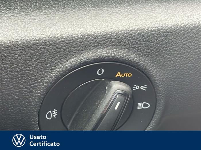 AutoVega - VOLKSWAGEN T-Roc | ID 36132