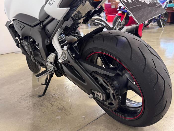 AutoVega - YAMAHA FZ1 | ID 36144