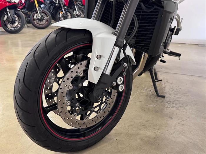 AutoVega - YAMAHA FZ1 | ID 36144