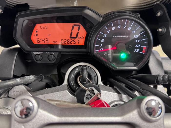 AutoVega - YAMAHA FZ1 | ID 36144