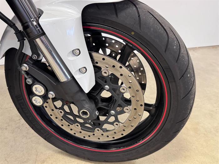 AutoVega - YAMAHA FZ1 | ID 36144
