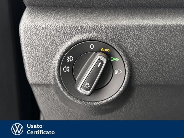 AutoVega - VOLKSWAGEN T-Roc | ID 36183