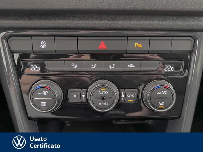 AutoVega - VOLKSWAGEN T-Roc | ID 36183