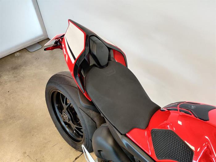 AutoVega - DUCATI Streetfighter | ID 36202