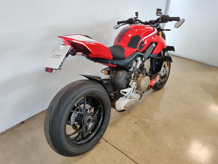 AutoVega - DUCATI Streetfighter | ID 36202