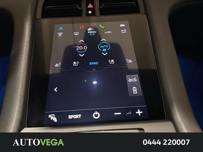 AutoVega - PORSCHE Taycan | ID 36281