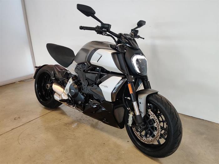 AutoVega - DUCATI Diavel | ID 36366