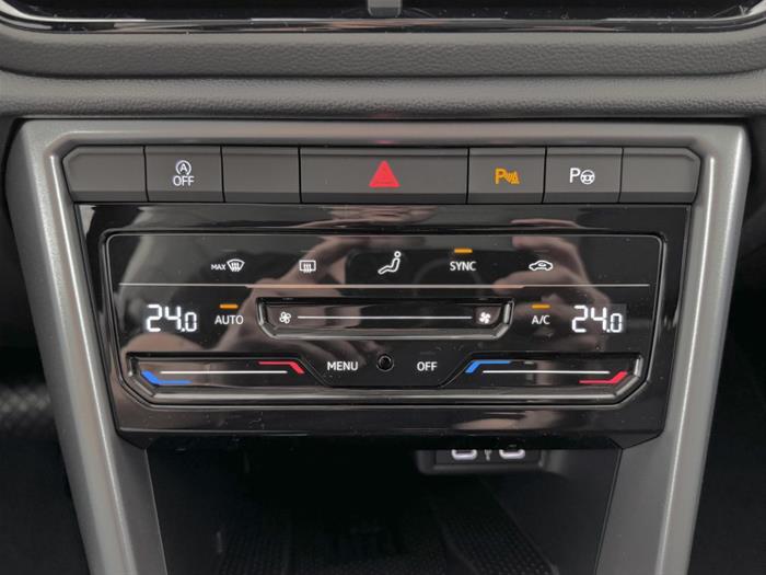 AutoVega - VOLKSWAGEN T-Roc | ID 36544